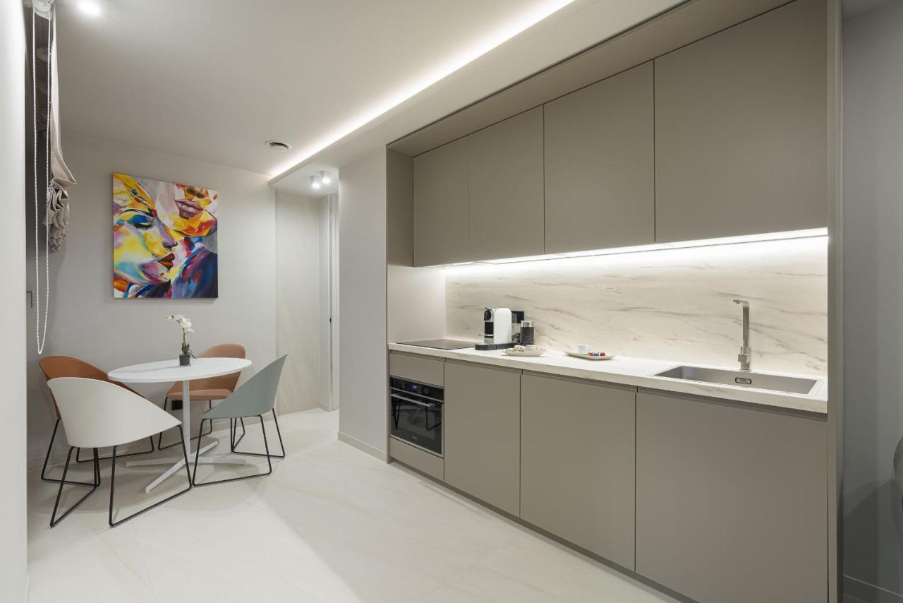 Aera Luxury Suites By Wonderful Italy 卡塔尼亚 外观 照片